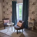 Bed & Breakfast Domaine De Marchal - Et Table D'hotes