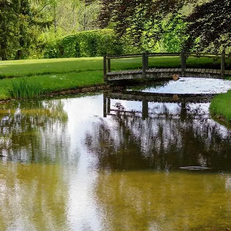 Domaine De Marchal - Chambres D'Hotes 3* Celles-Sur-Durolle