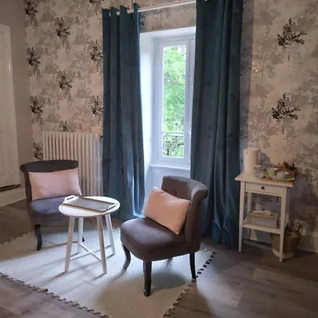 Bed & Breakfast Domaine De Marchal - Et Table D'hotes