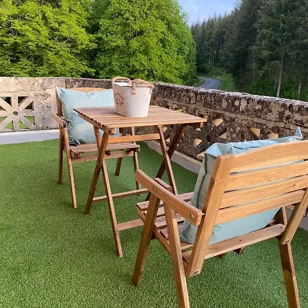 Domaine De Marchal - Chambres D'Hotes 3* Celles-Sur-Durolle