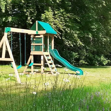 Domaine De Marchal - Et Table D'hotes Bed & Breakfast 3*