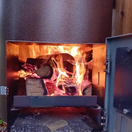 Domaine De Marchal - Et Table D'hotes فندق مبيت وإفطار Celles-Sur-Durolle